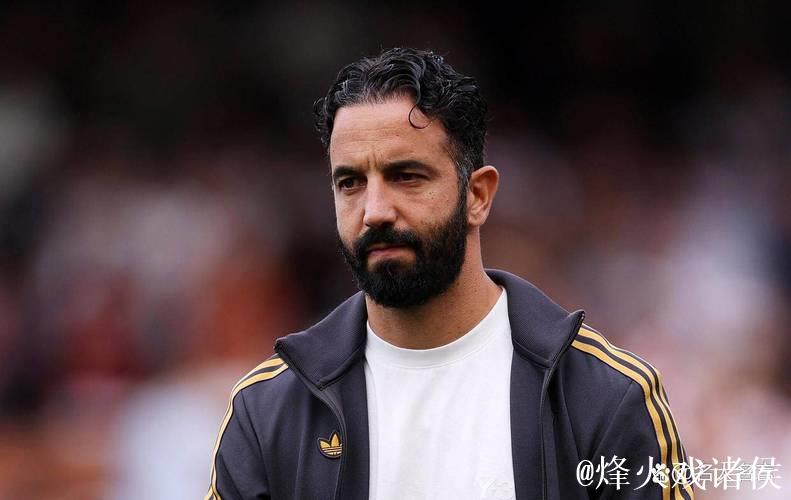 曼联主教练阿莫林因公开批评俱乐部被解职 曼联主教练阿莫林因公开批评俱乐部被解职