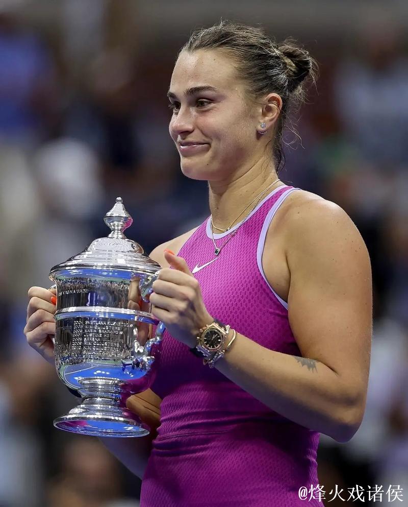 莱巴金娜直落两盘力克萨巴伦卡 首次问鼎总决赛冠军